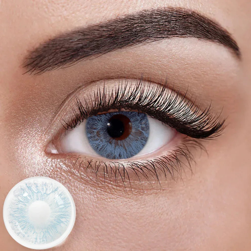 Lentille de couleur bleue naturelle sur un œil, effet naturel et regard sublimé